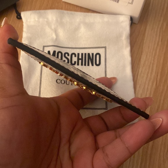 Moschino Snake- Embossed Leather Cardholder Wallet - Picture 5 of 8